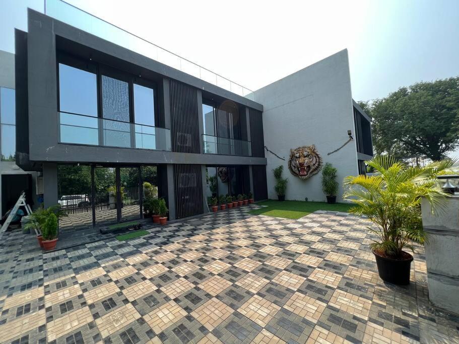 Stayhaven Starmount 4Bhk & Pool Bombaim Exterior foto