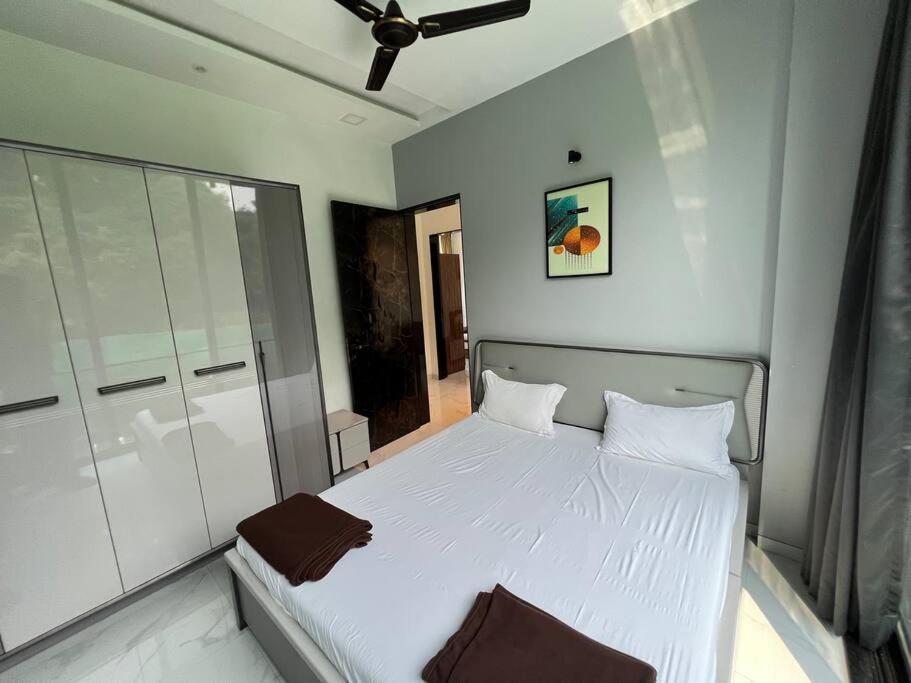 Stayhaven Starmount 4Bhk & Pool Bombaim Exterior foto