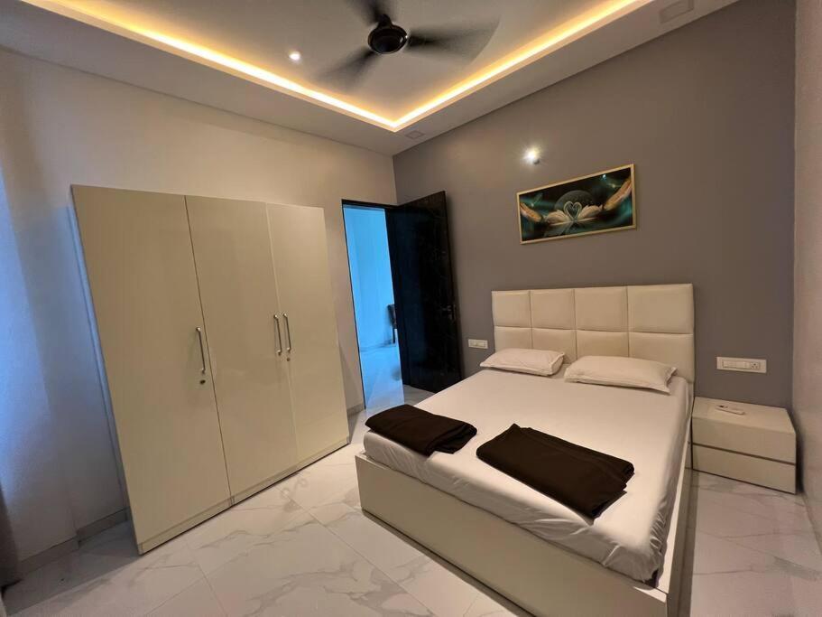 Stayhaven Starmount 4Bhk & Pool Bombaim Exterior foto